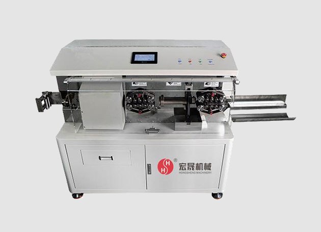 Automatic wire cutting and stripping machine
